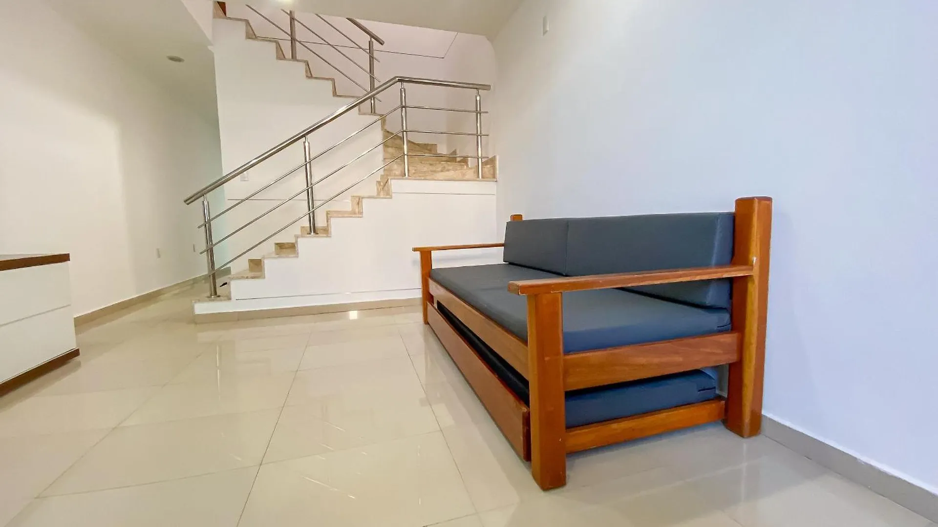 Nyaraló Casa Individual Com 2 Suites Ambas Com Ar Condicionado, Sala, Cozinha, Area De Servico E Garagem Para 2 Carros Pequenos A Poucos Metros Da Praia De Taperapua Porto Seguro