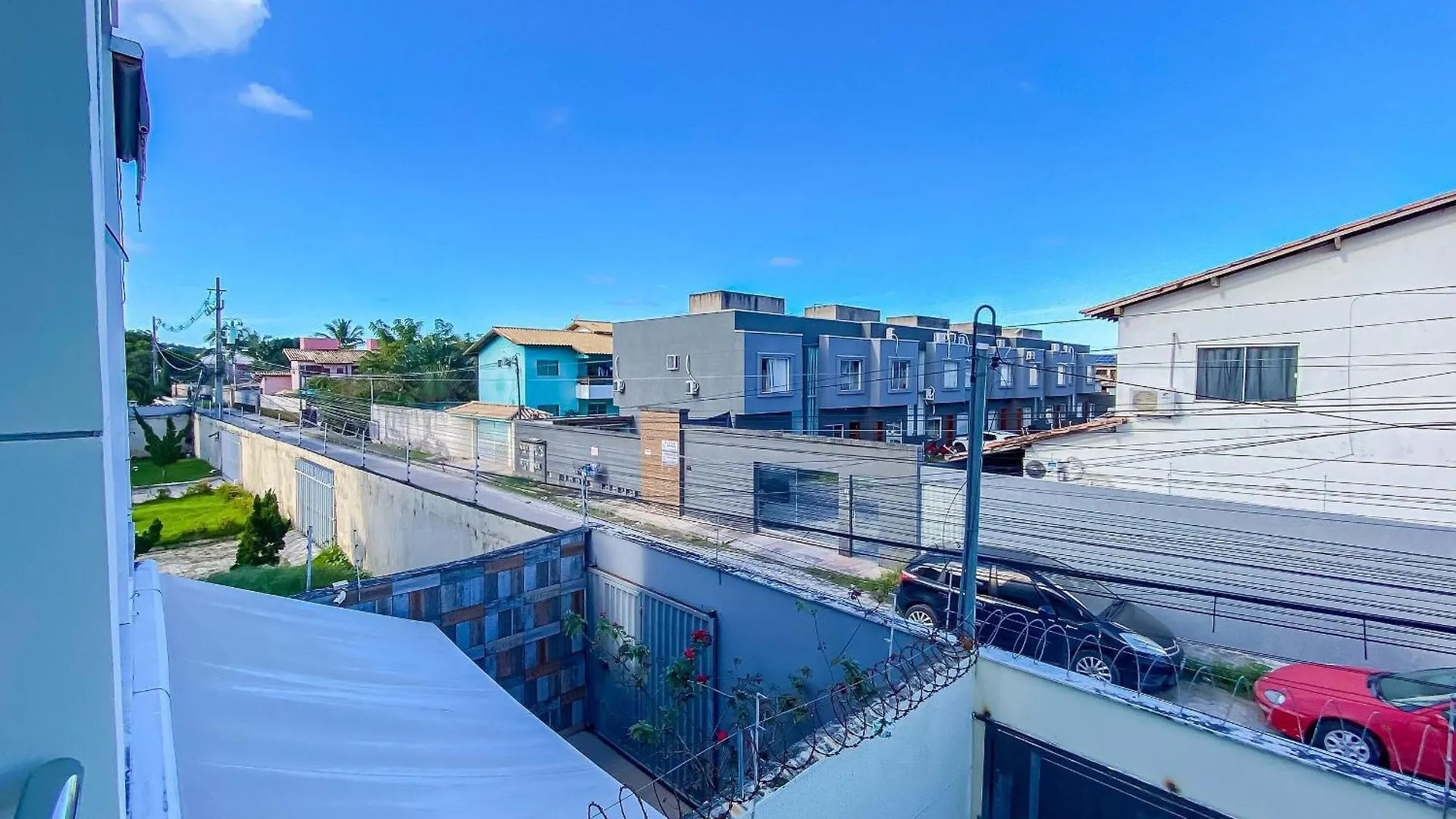 Nyaraló Casa Individual Com 2 Suites Ambas Com Ar Condicionado, Sala, Cozinha, Area De Servico E Garagem Para 2 Carros Pequenos A Poucos Metros Da Praia De Taperapua Porto Seguro Brazília