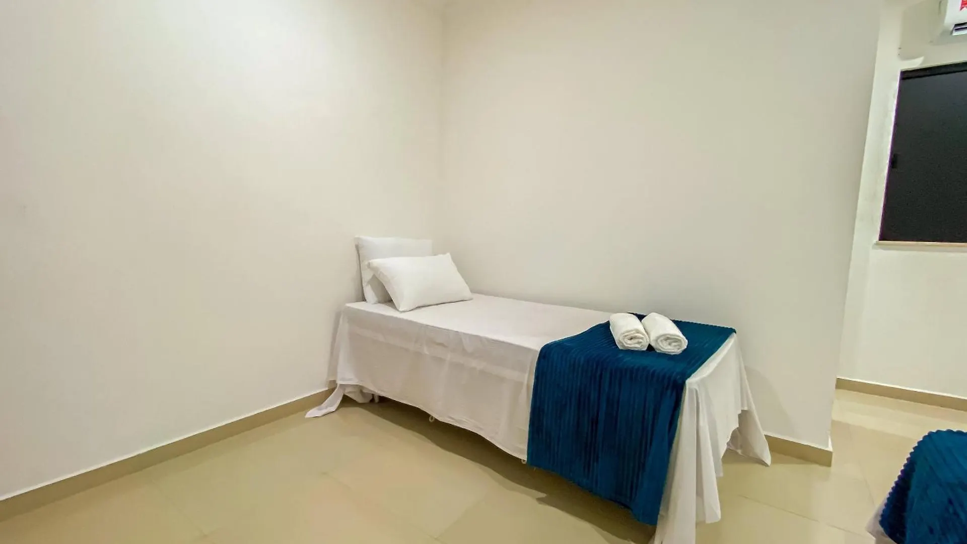 Nyaraló Casa Individual Com 2 Suites Ambas Com Ar Condicionado, Sala, Cozinha, Area De Servico E Garagem Para 2 Carros Pequenos A Poucos Metros Da Praia De Taperapua Porto Seguro